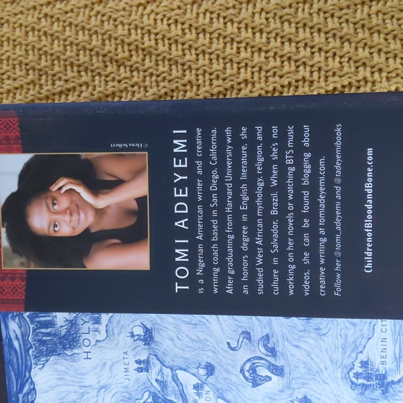 Children of Blood and Bone by Toni Adeyemi - Picture 4 of 8